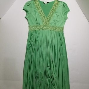 Soprano Green Cropped Sleeves Classy Dress
